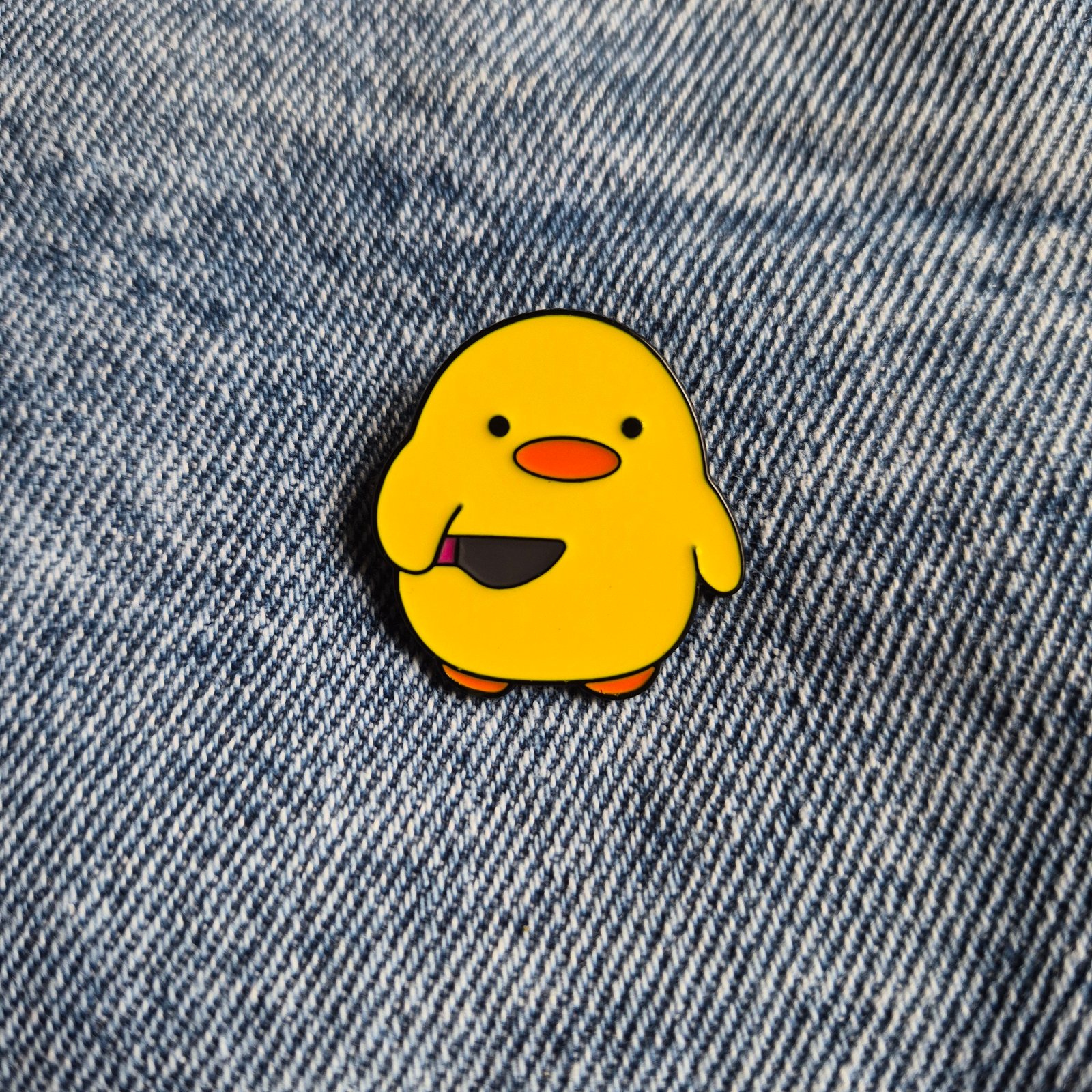 Pin Pollo Achorado 1